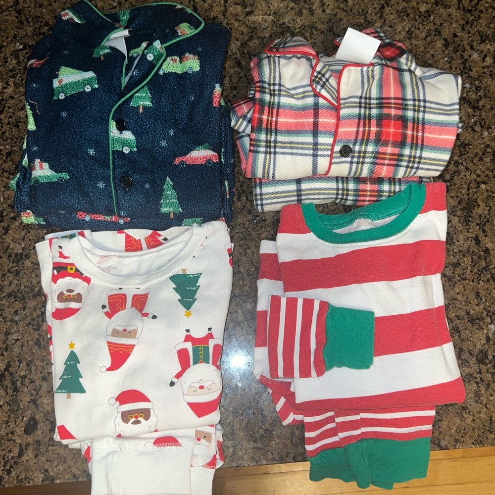 Lot of Boys size 6 Christmas pajamas